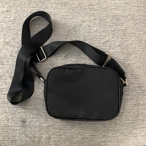 Small black crossbody